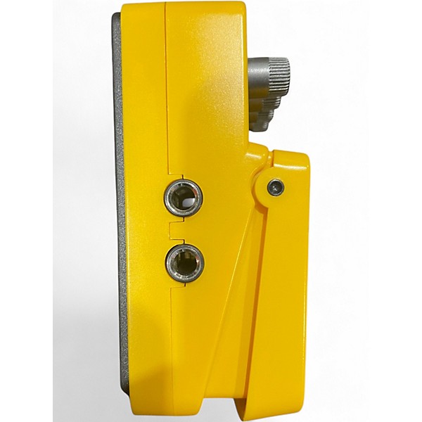 Used Behringer UC200 Stereo Chorus Effect Pedal