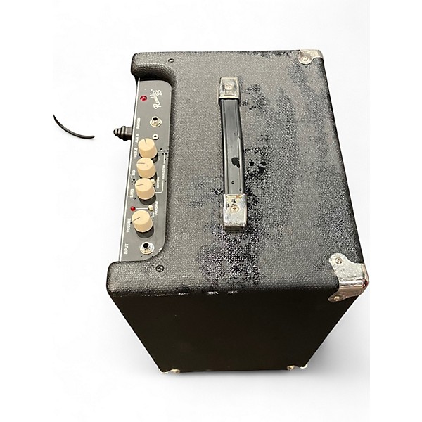 Used Fender Rumble 25 25W 1x8 Bass Combo Amp