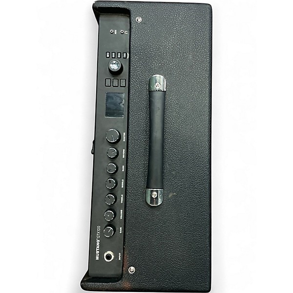 Used Fender MUSTANG GTX100 Guitar Cabinet