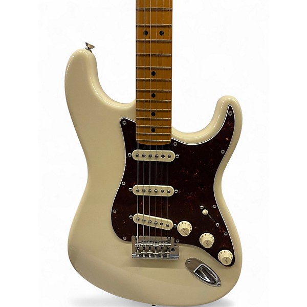 Used Fender American Professional II Stratocaster Olympic White Solid Body Electric Guitar