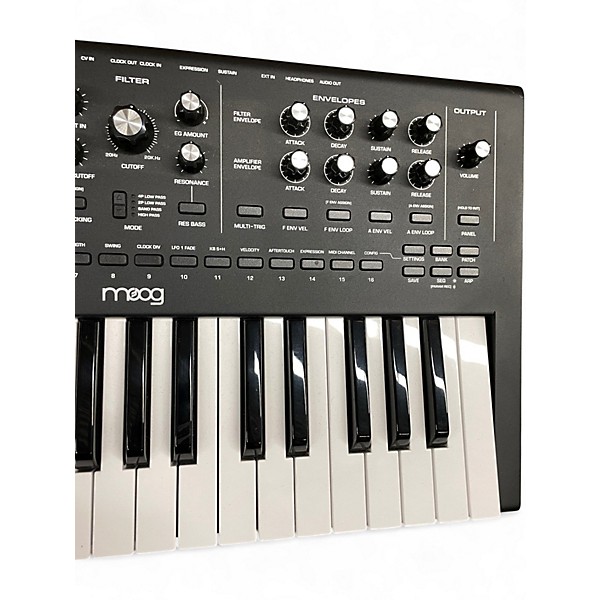 Used Moog MESSENGER Synthesizer