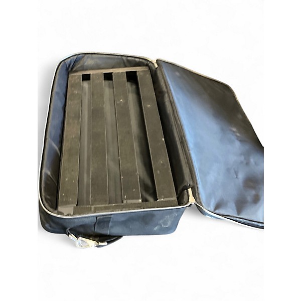 Used Pedaltrain Classic 2 Pedal Board