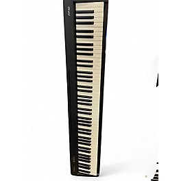 Used Roland FP10 Portable Keyboard