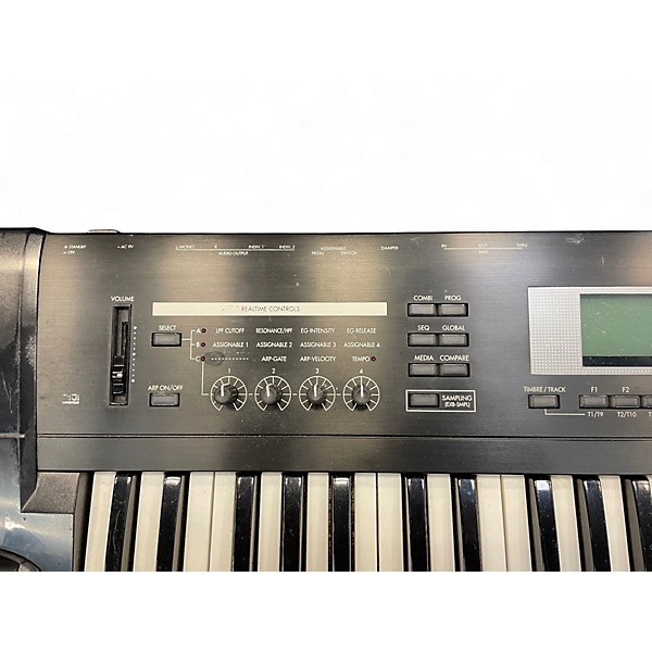 Used KORG TR61  Keyboard Workstation