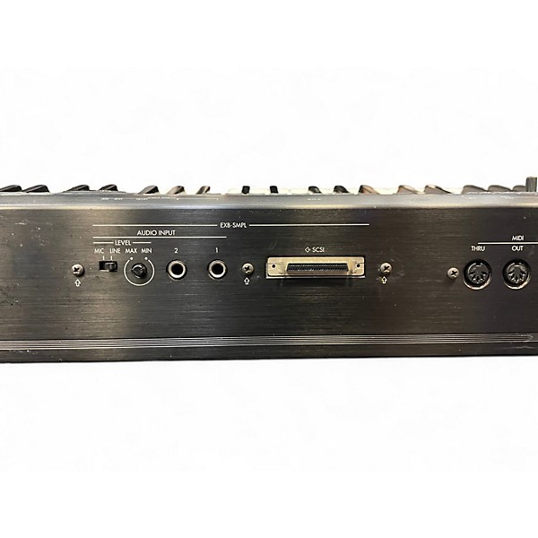 Used KORG TR61  Keyboard Workstation