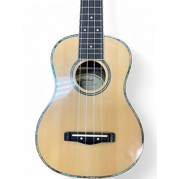 Used Mitchell MU70 Concert Natural Ukulele