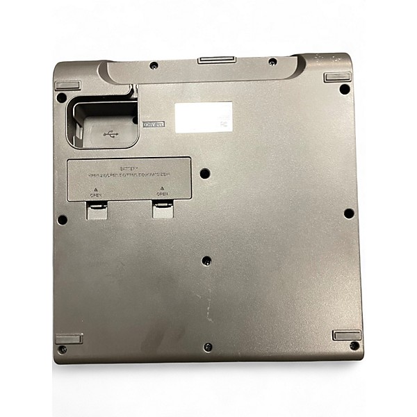 Used Zoom L-8 Unpowered Mixer