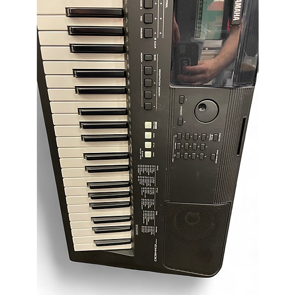 Used Yamaha PSREW400 76 Key Portable Keyboard