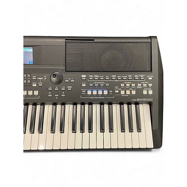 Used Yamaha PSRSX600 Arranger Keyboard