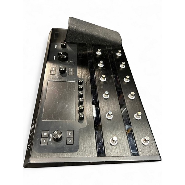 Used Line 6 Helix Effect Processor