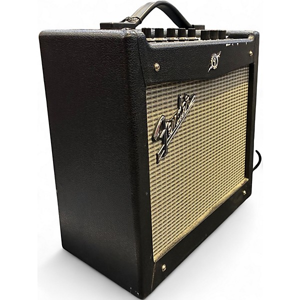Used Fender Mustang I V2 20W 1X8 Guitar Combo Amp
