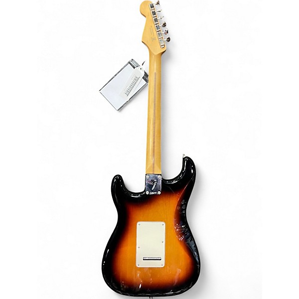 Used Fender player 2 Stratocaster 2 Color Sunburst Solid Body Electric Guitar
