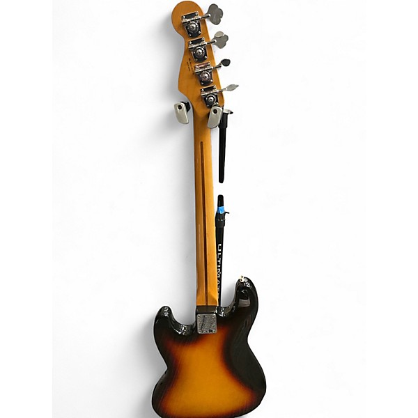 Used Fender Standard Fretless Jazz Bass Sunburst Electric Bass Guitar