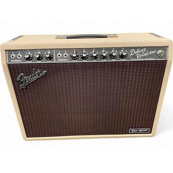 Used Fender deluxe reverb tonemaster Guitar Combo Amp