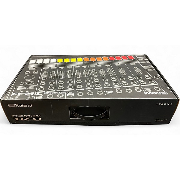 Used Roland tr8 Synthesizer