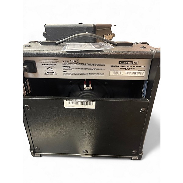 Used Line 6 Spider IV 15W 1X8 Guitar Combo Amp