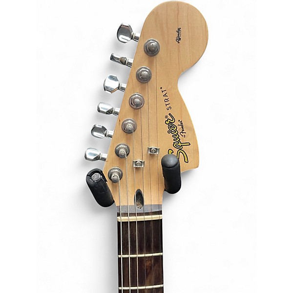 Used Squier Affinity Stratocaster White Solid Body Electric Guitar