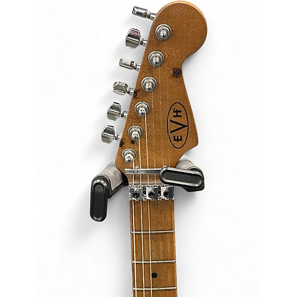 Used EVH FRANKENSTRAT RELIC RED AND WHITE Solid Body Electric Guitar