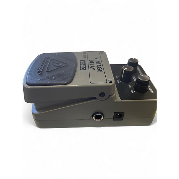 Used Behringer VD400 Vintage Delay Effect Pedal