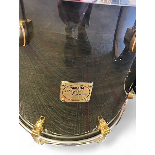 Used Yamaha 5 Piece maple custom black maple Drum Kit