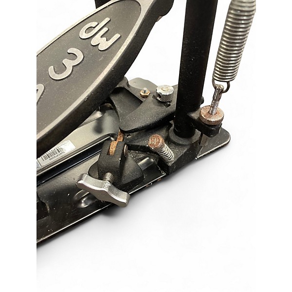 Used DW 3000 Series Single Single Bass Drum Pedal