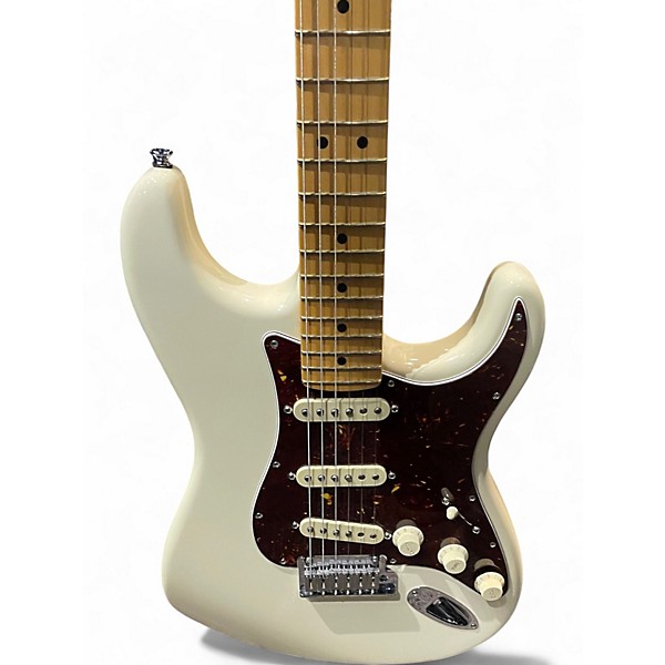 Used Fender American Professional II Stratocaster Pearl White Solid Body Electric Guitar