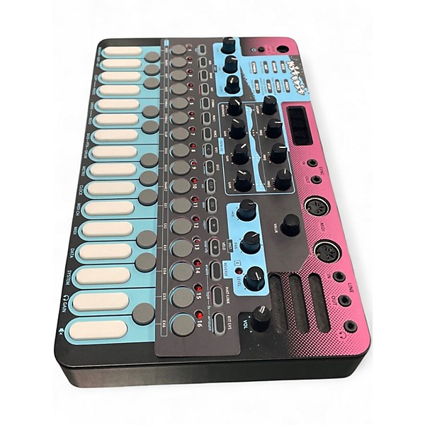 Used Sonicware LIVEN BASS & BEATS Production Controller