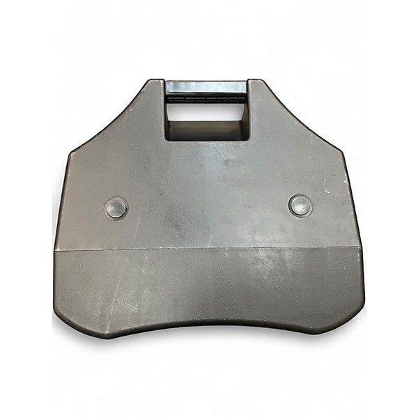 Used Harbinger VARI V2215 Powered Speaker