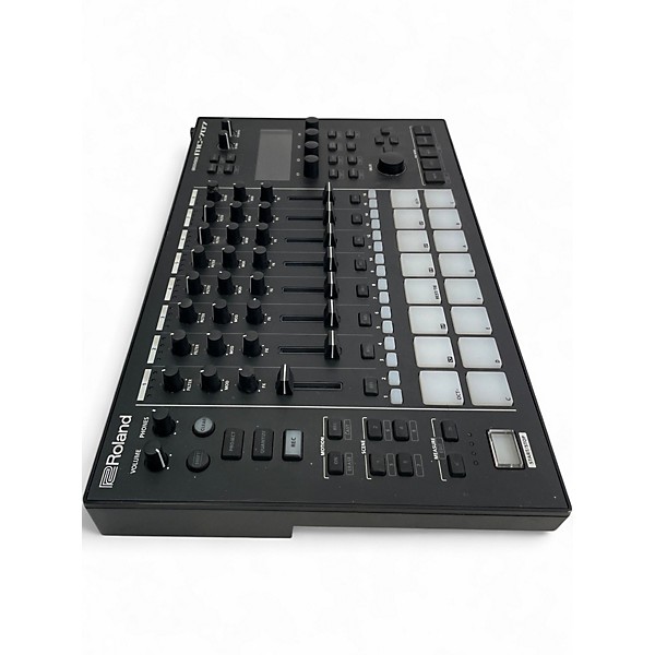 Used Roland MC-707 Groovebox Production Controller