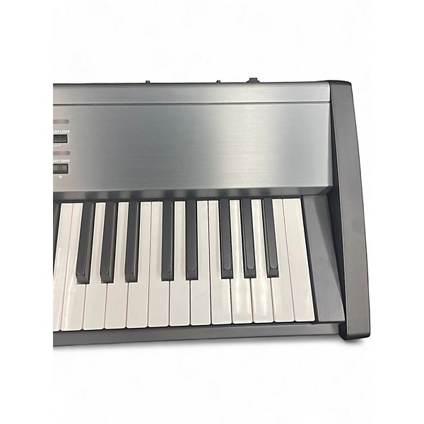 Used Roland RD700 Keyboard Workstation
