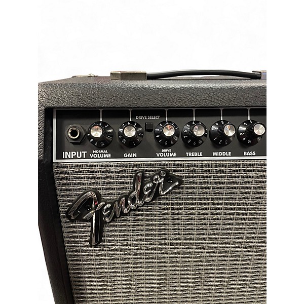 Used Fender Frontman 15G 15W Guitar Combo Amp