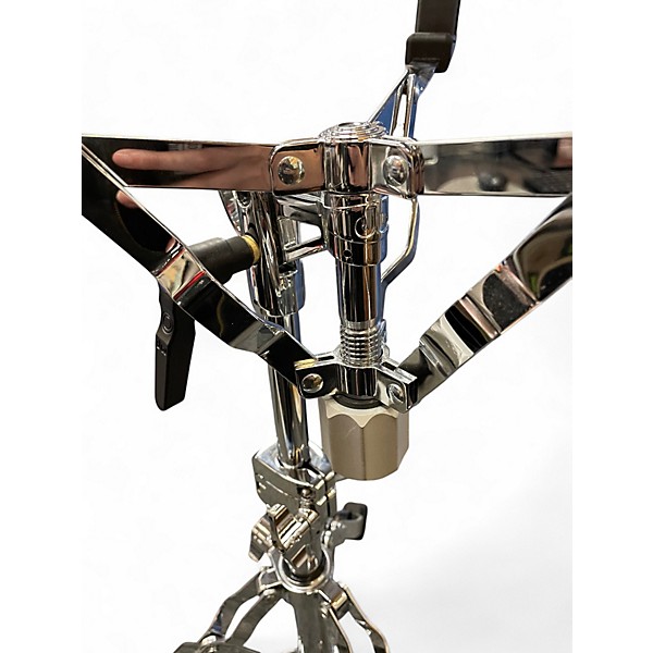 Used DW 3000 Series Snare Stand Misc Stand