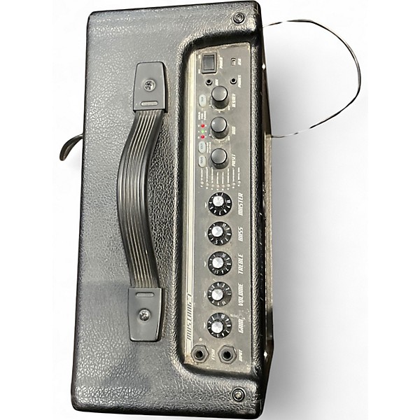 Used Fender MUSTANG V1 Guitar Combo Amp