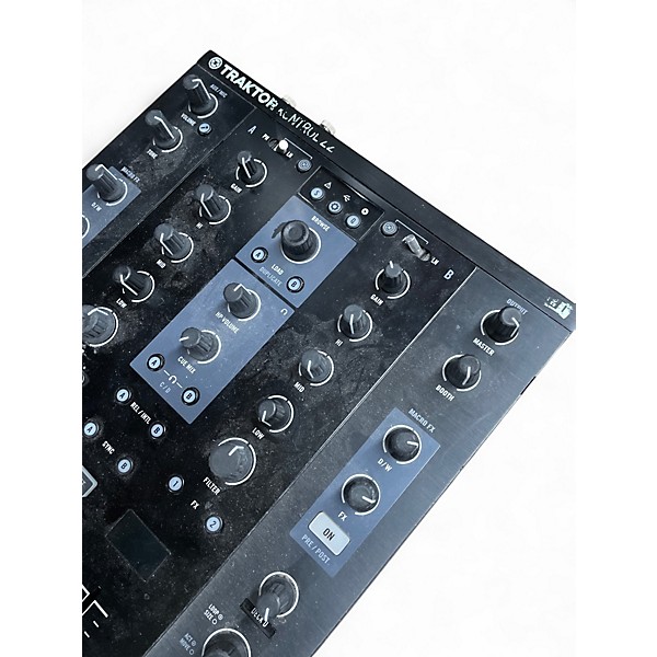 Used Native Instruments Traktor Kontrol Z2 DJ Controller