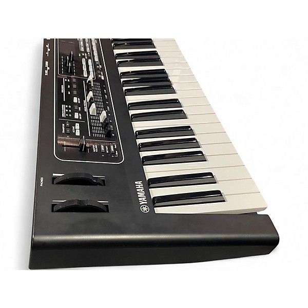 Used Yamaha CK61 STAGE KEYBOARD Stage Piano