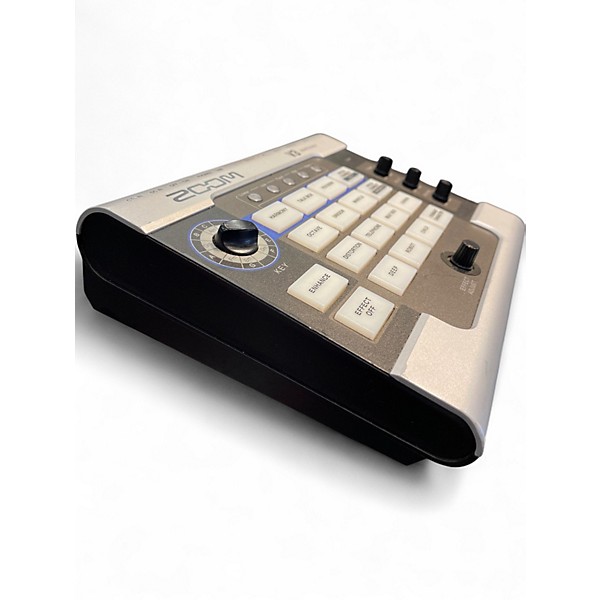 Used Zoom V3  Vocal Processor