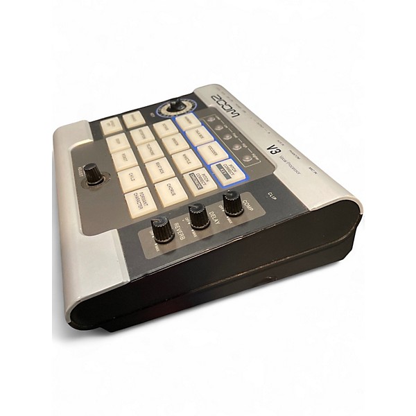 Used Zoom V3  Vocal Processor