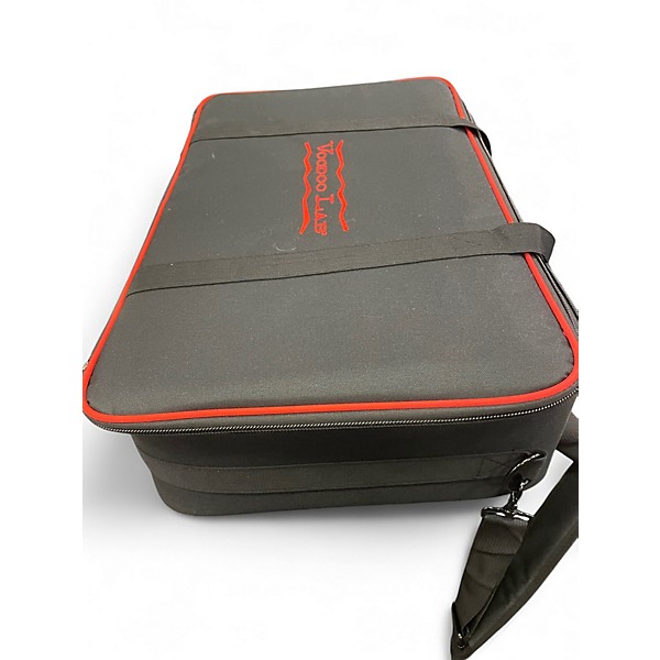 Used Voodoo Lab Dingbat Pedal Board