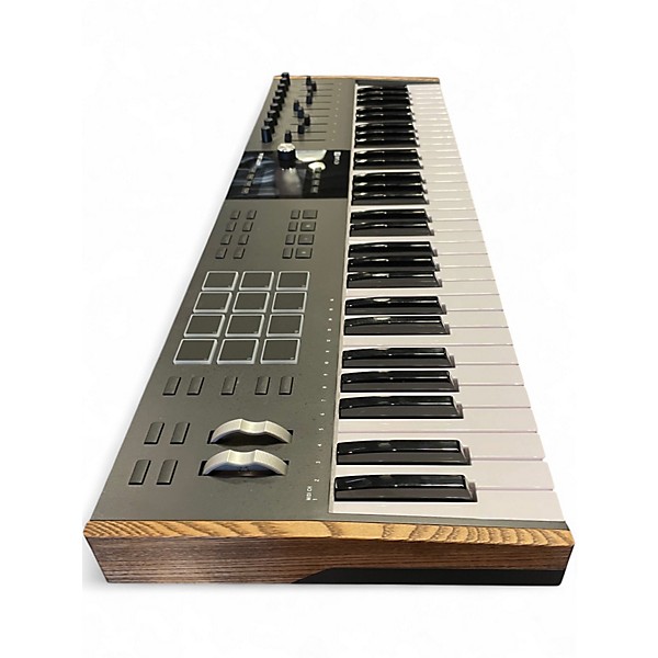 Used Arturia KEYLAB 61 MKIII MIDI Controller