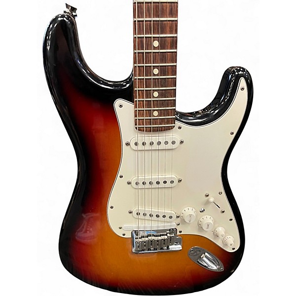 Used 2000 Fender VG Stratocaster 3 Color Sunburst Solid Body Electric Guitar