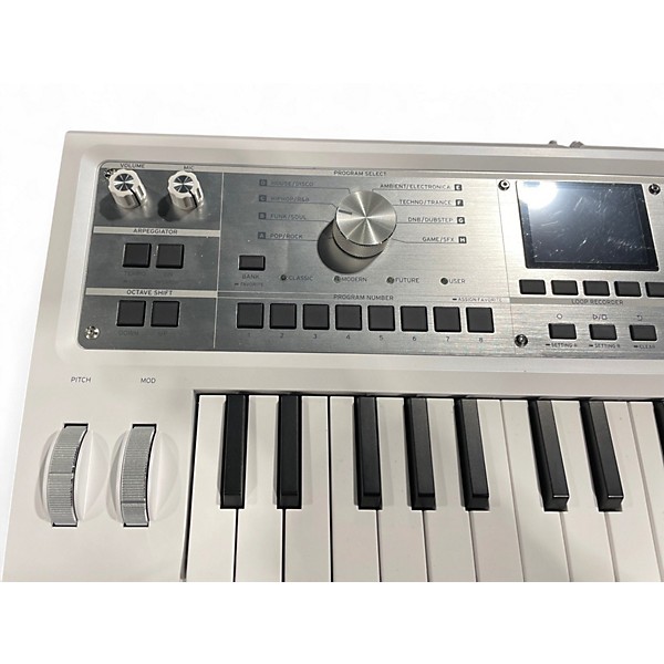 Used KORG Micro Korg 37 Key Synthesizer