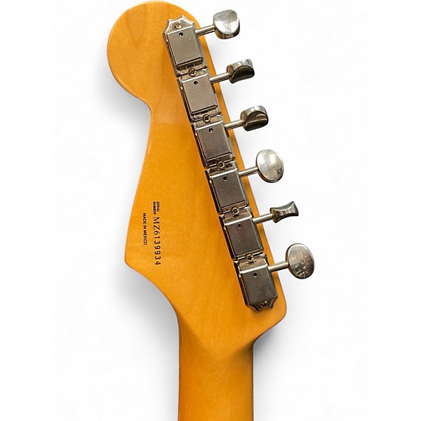 Used 2006 Fender Classic Series '50s Stratocaster Fiesta Red Solid Body Electric Guitar