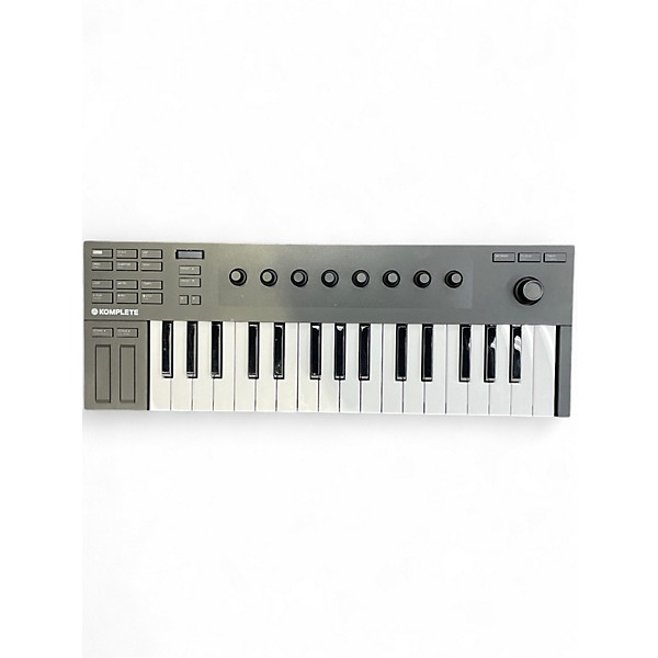 Used Native Instruments KOMPLETE KONTROL M32 Keyboard Workstation