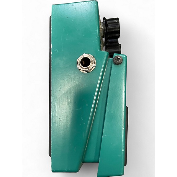 Used BOSS TR2 Tremolo Effect Pedal