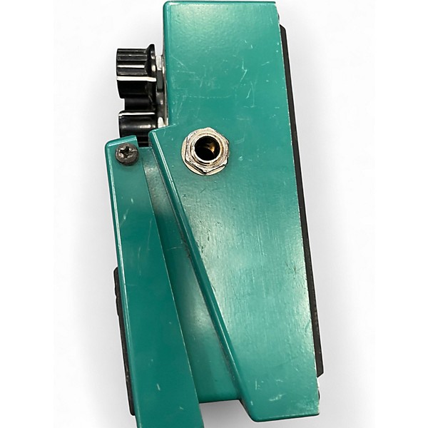 Used BOSS TR2 Tremolo Effect Pedal