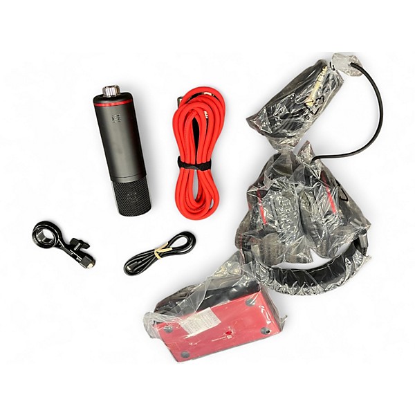 Used Focusrite 2I2 STUDIO