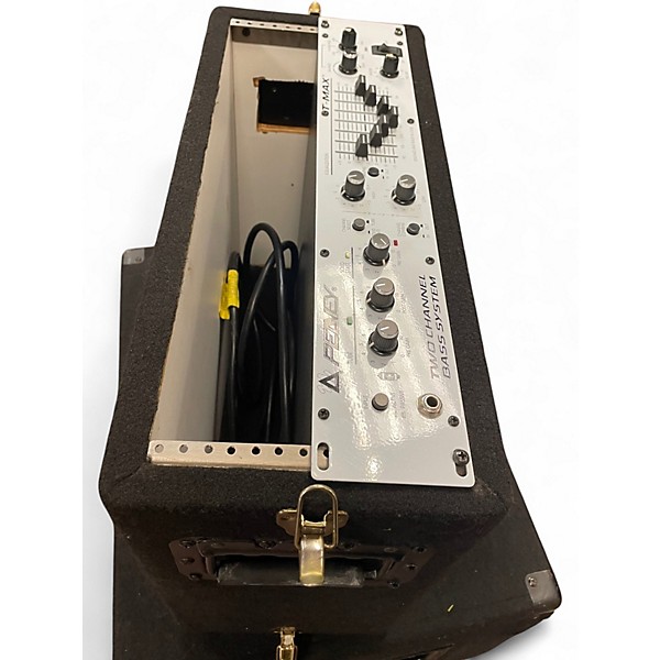 Used Peavey T Max 550 Bass Amp Head