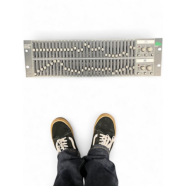 Used BSS Audio FCS-960 Graphic Equalizer