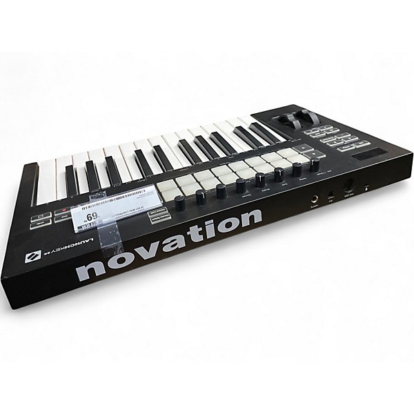 Used Novation Launchkey 25 Key MIDI Controller
