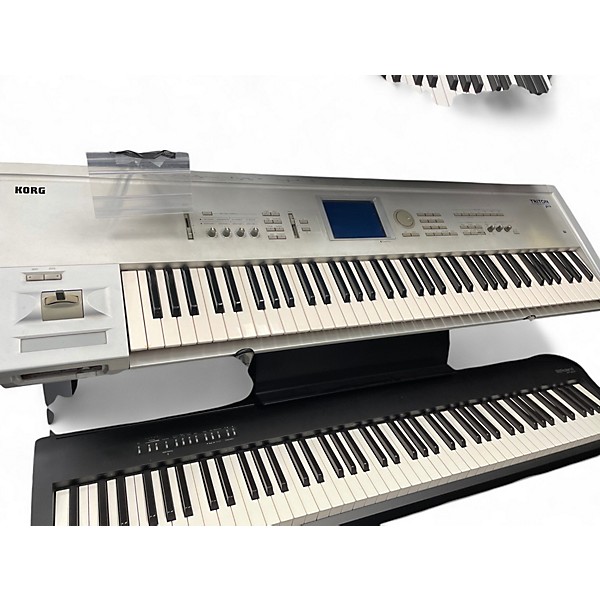 Used KORG Triton Pro 76 Key Keyboard Workstation